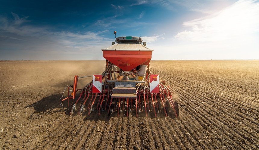 Combiné de semis © AdobeStock_Dusan Kostic