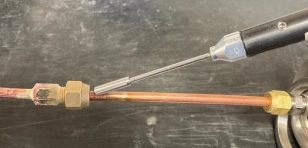 fluide de coupe recadré